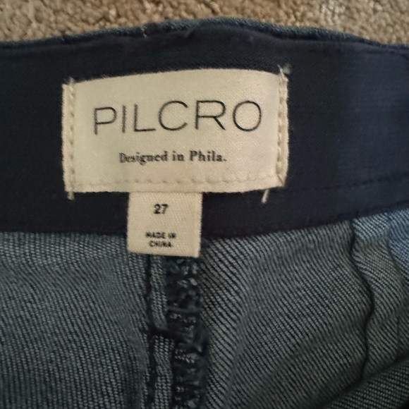 Pilcro Pull on High Rise Retro Flare Jeans - Picture 5 of 9